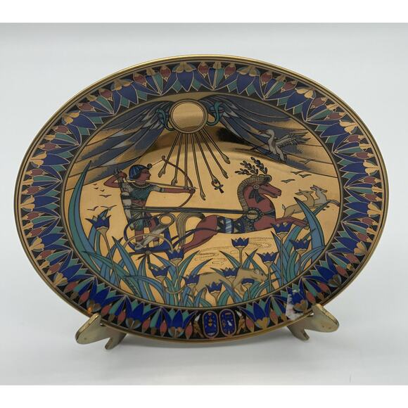 Vintage Gloria Fine Porcelain Bayreuth Dull Gold 24Kt Konig Tutenchamum Plates 3 - Picture 4 of 9